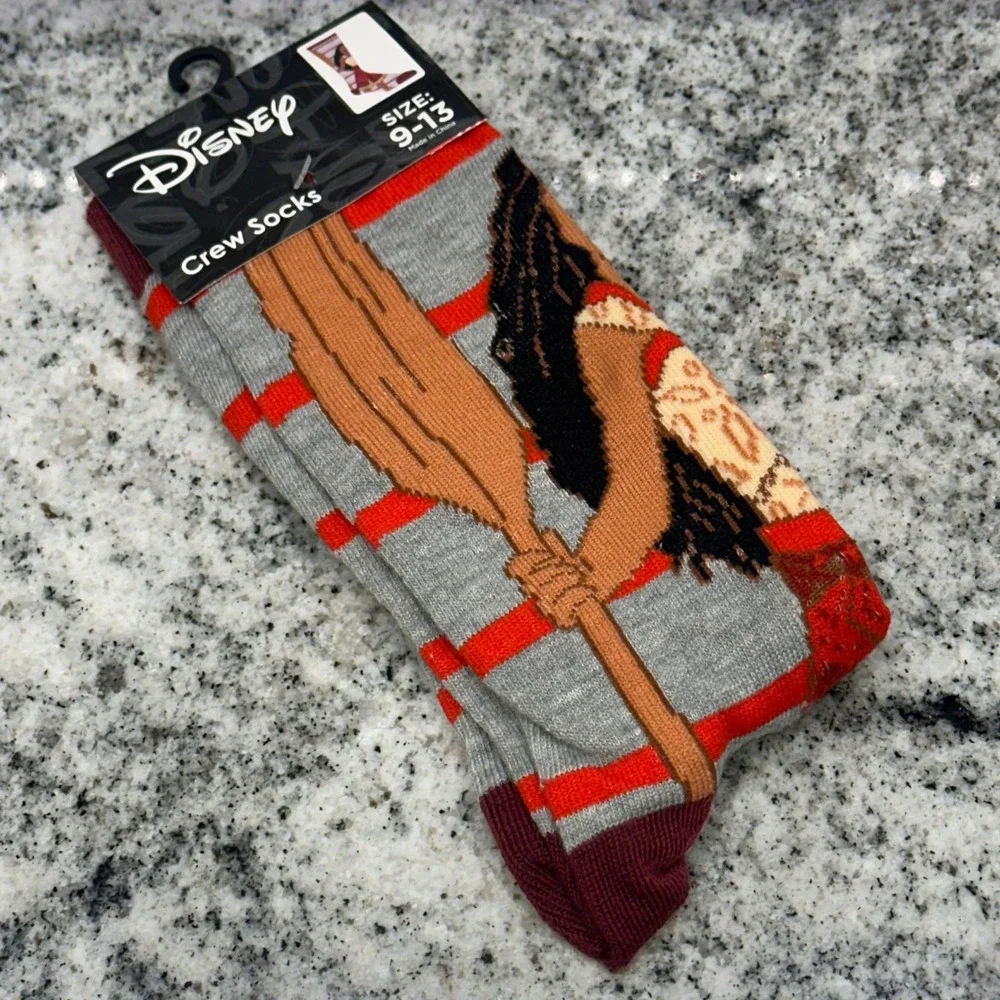 Disney Womens 9-13 Crew Socks Grey Moana Striped Tropical Voyager Princess movie
